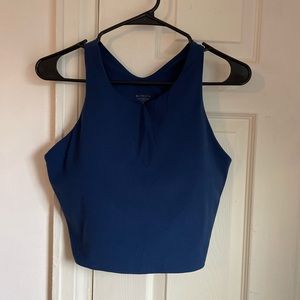 Athleta Conscious Crop D-DD